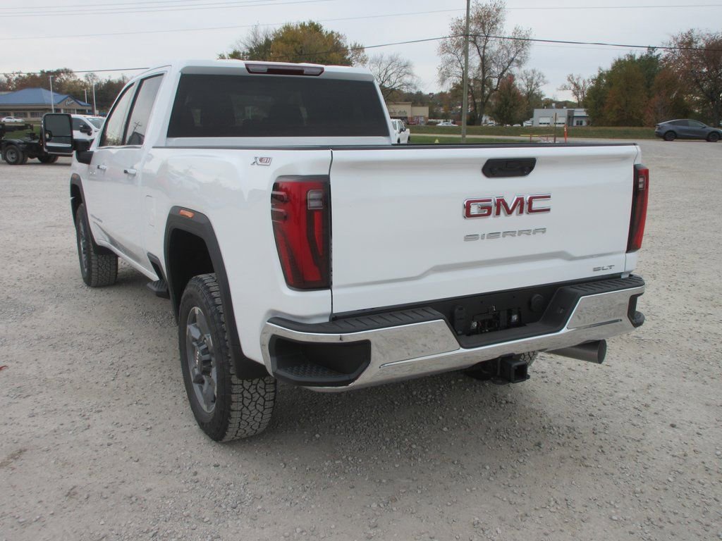 New 2026 GMC Sierra 3500 SLT AWD/4WD image 6