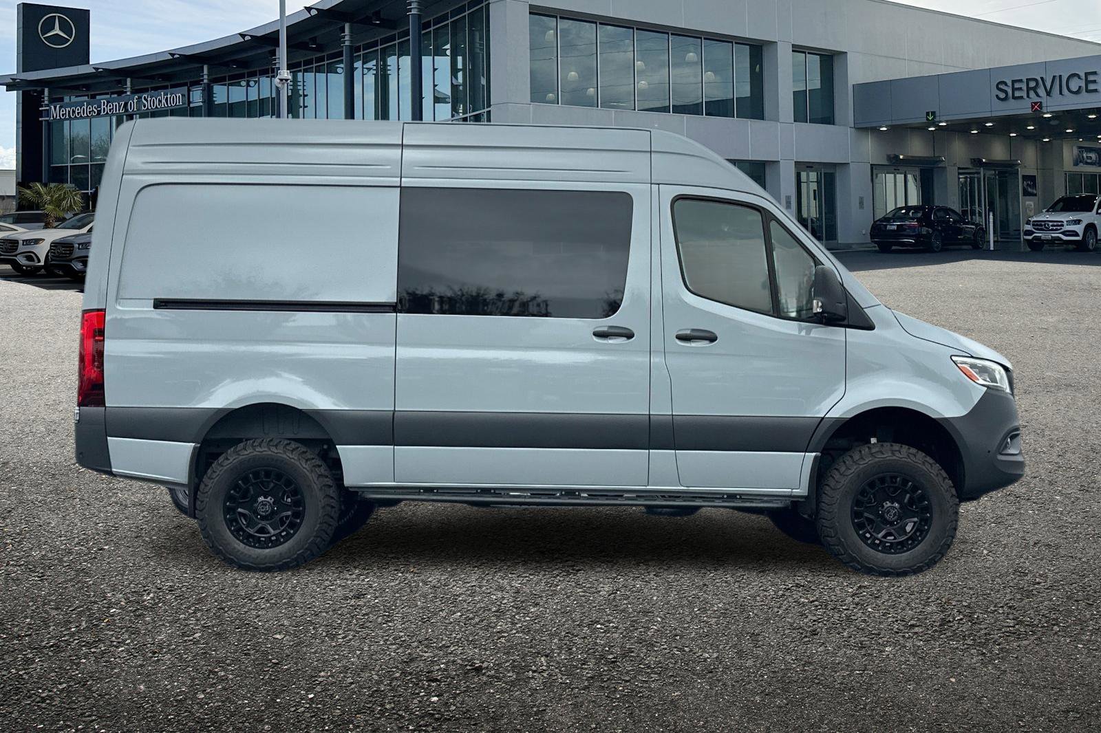 New 2026 Mercedes-Benz Sprinter 2500 video 3