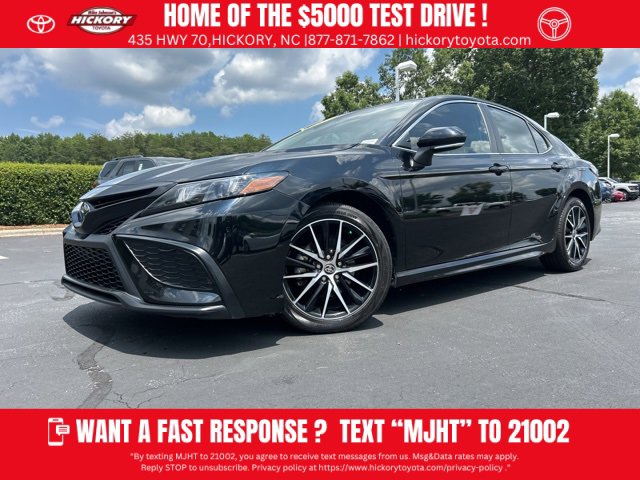Used 2023 Toyota Camry SE