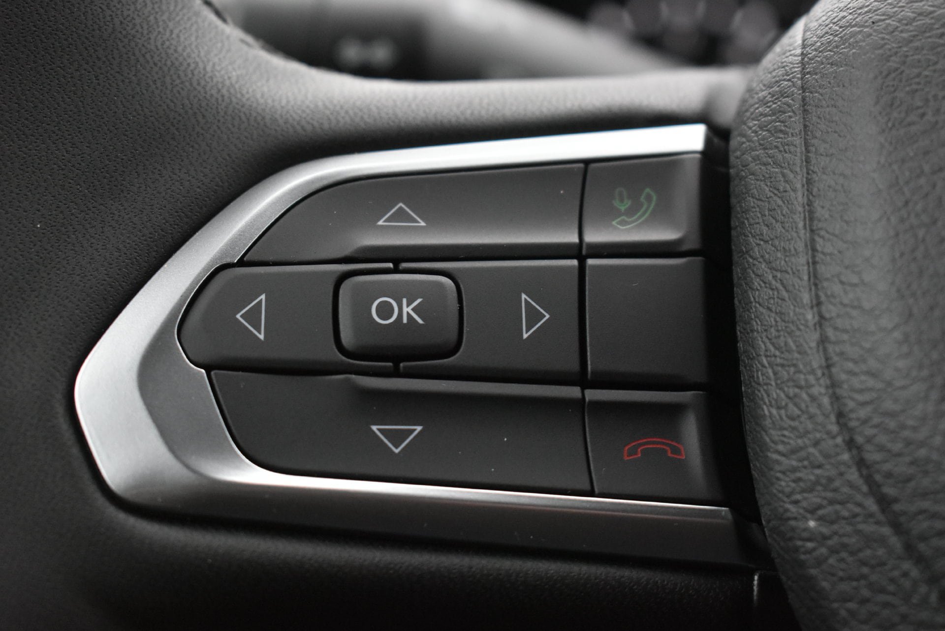 New 2026 Jeep Compass Latitude AWD/4WD image 20
