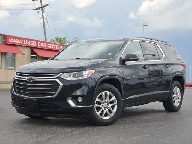 Used 2020 Chevrolet Traverse LT w/ Driver Confidence II Package AWD/4WD image 2