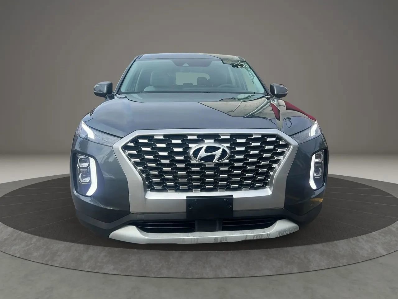 Used 2022 Hyundai Palisade SE image 2
