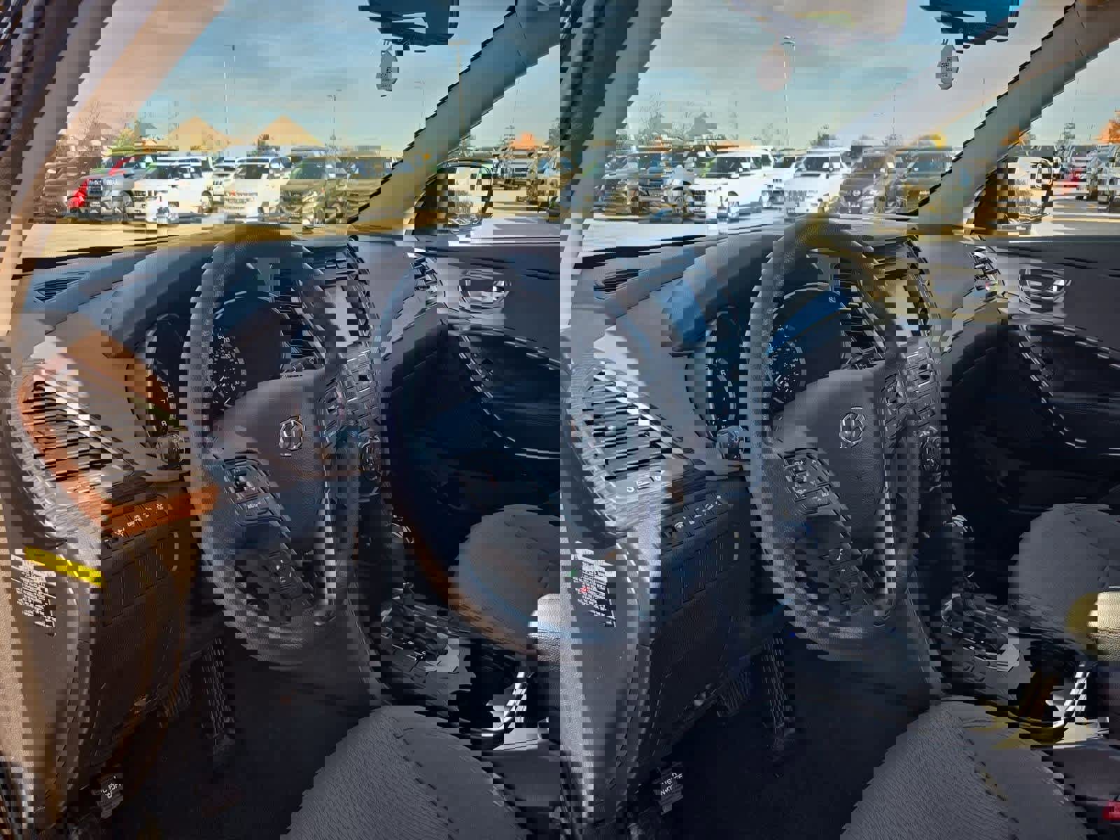 Used 2017 Hyundai Santa Fe Sport image 2