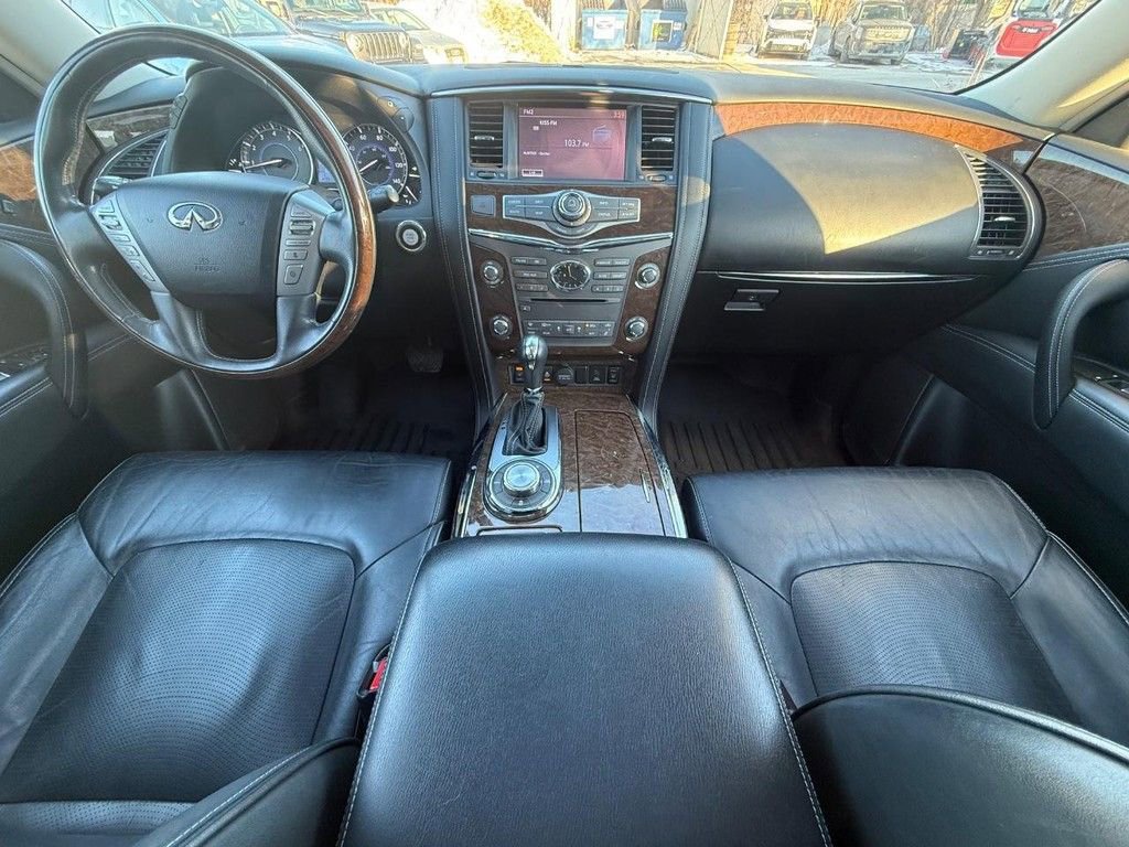 Used 2017 INFINITI QX80 4WD w/ Driver Assistance Package image 16