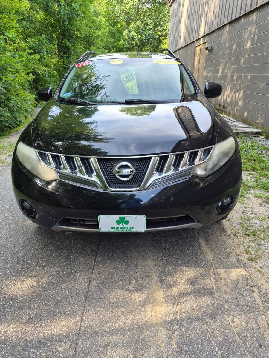 Used 2010 Nissan Murano SL w/ Navigation Pkg AWD/4WD image 2
