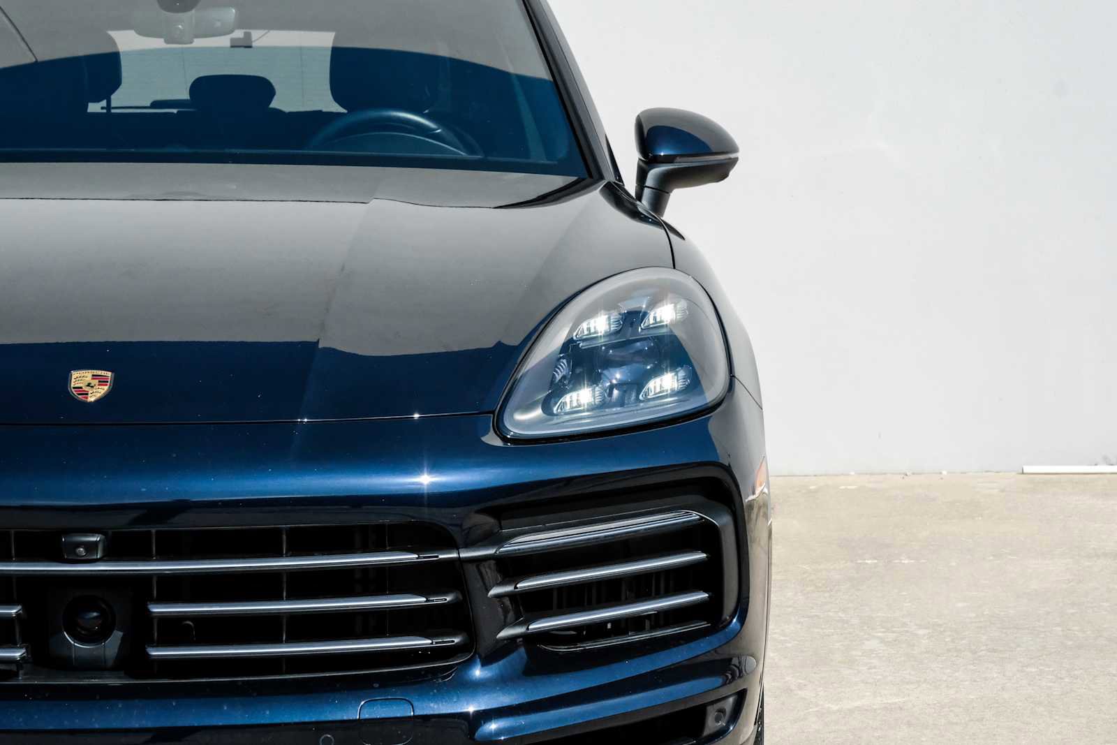 Used 2022 Porsche Cayenne image 51