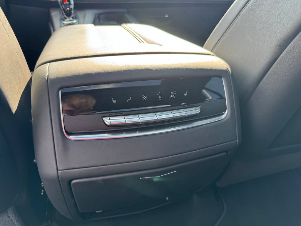 Certified 2023 Cadillac Escalade V AWD/4WD image 31