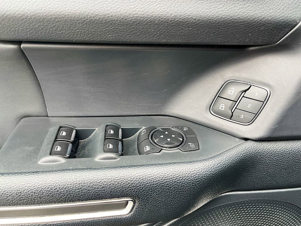 Used 2022 Ford Expedition XLT AWD/4WD image 18