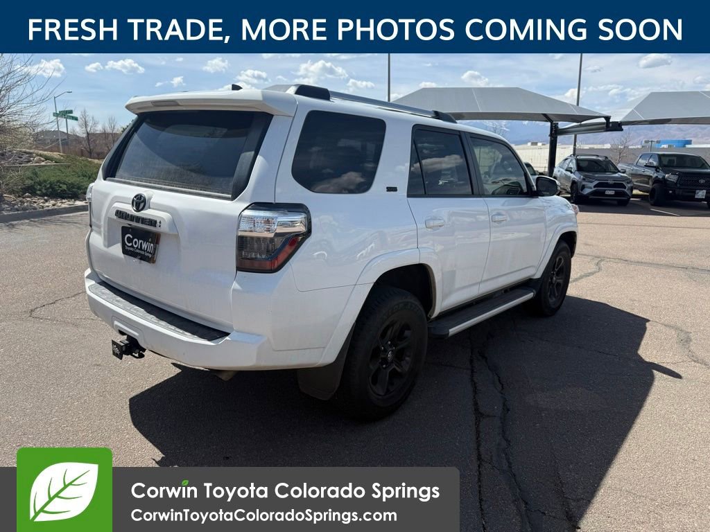 Used 2022 Toyota 4Runner SR5 Premium AWD/4WD image 8