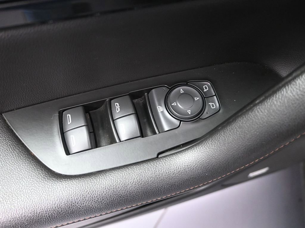 Used 2022 Chevrolet Blazer Premier w/ Enhanced Convenience Package AWD/4WD image 11