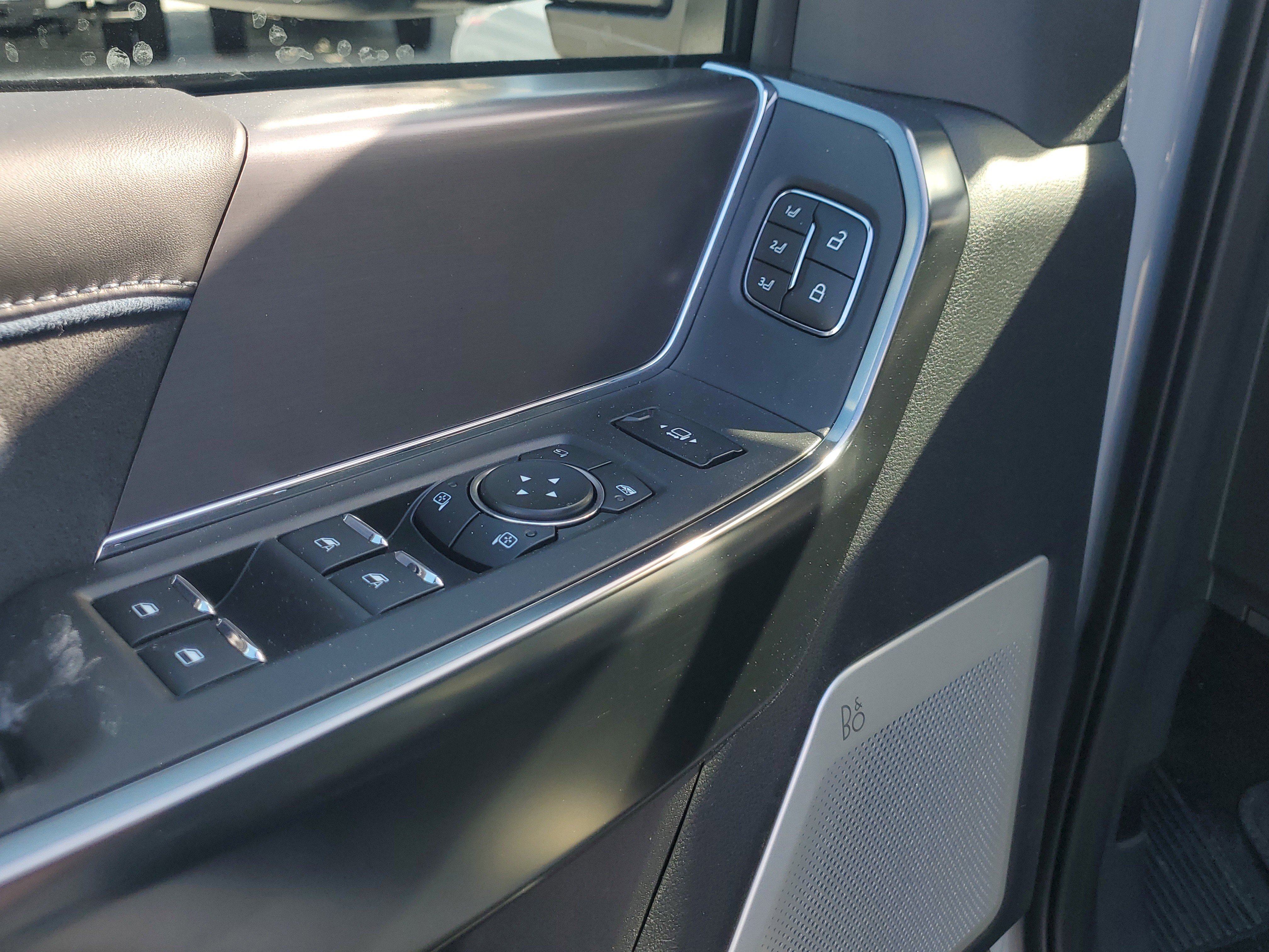New 2026 Ford F350 Platinum AWD/4WD image 17