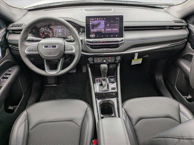 New 2026 Jeep Compass Latitude image 16