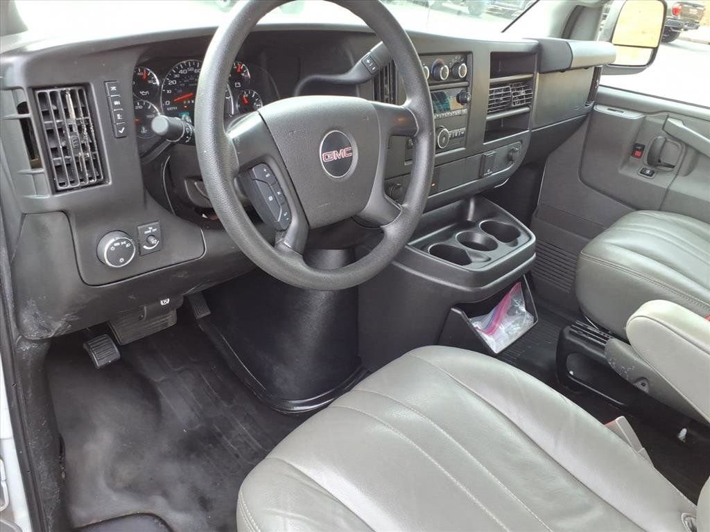 Used 2016 GMC Savana 2500 image 11
