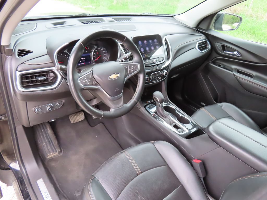 Used 2023 Chevrolet Equinox Premier AWD/4WD image 25