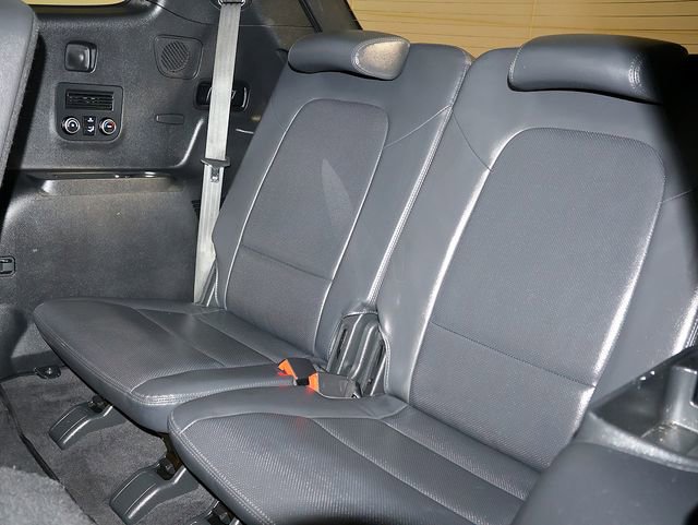 Used 2018 Hyundai Santa Fe Limited AWD/4WD image 14