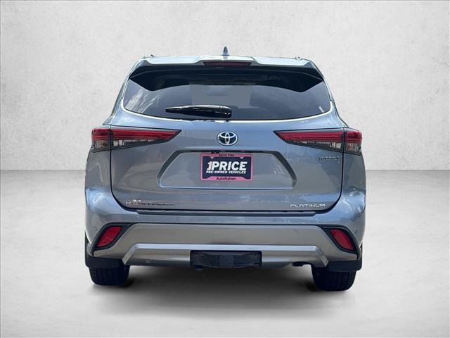 Used 2021 Toyota Highlander Limited AWD/4WD image 6