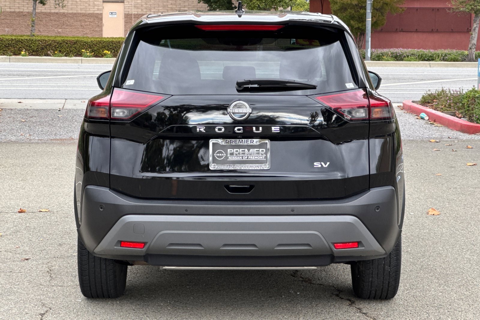 Certified 2023 Nissan Rogue SV image 5