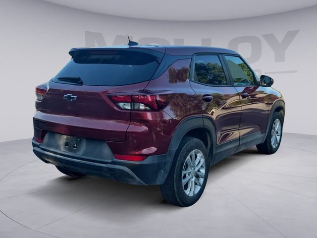 Certified 2025 Chevrolet TrailBlazer LS w/ LPO, Blackout Package AWD/4WD image 5