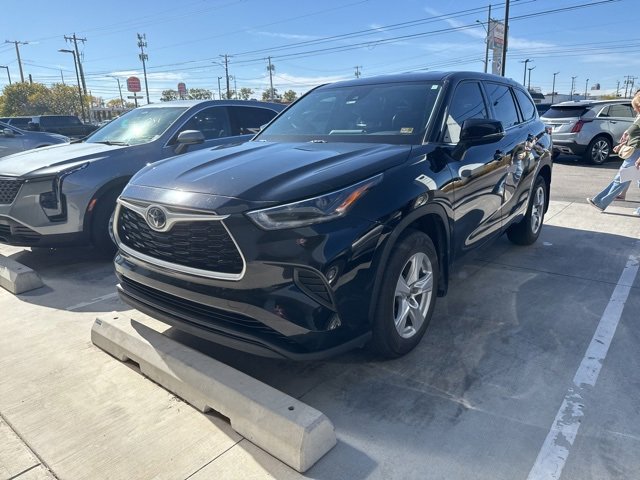 Used 2021 Toyota Highlander L