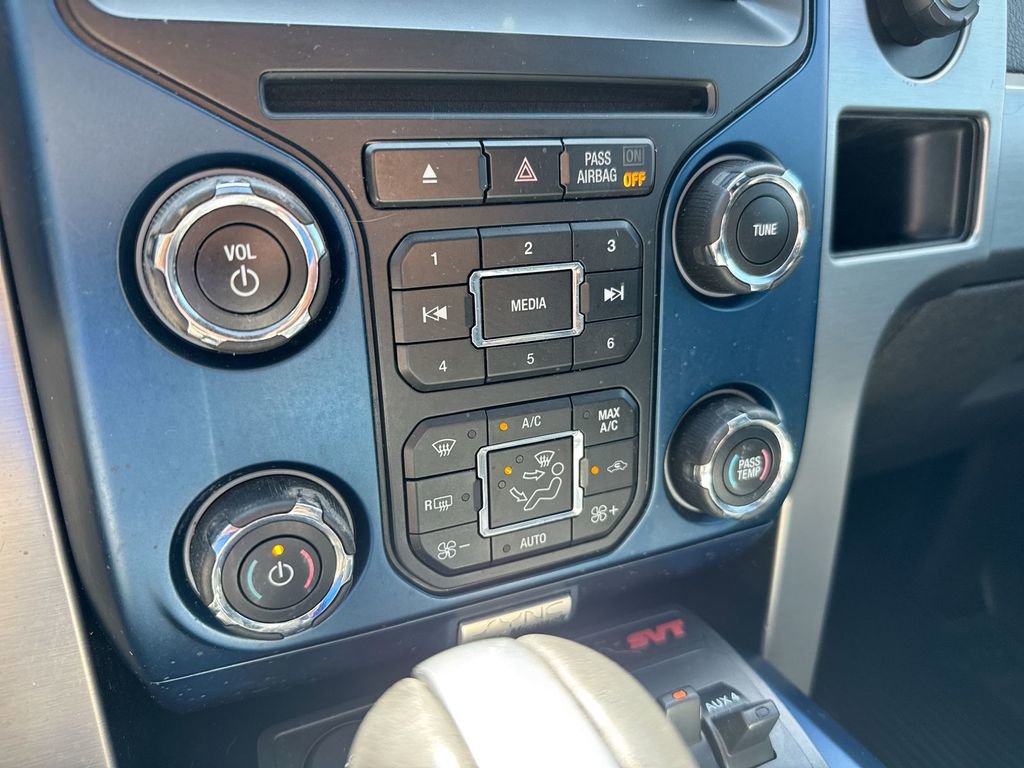 Used 2014 Ford F150 Raptor image 17