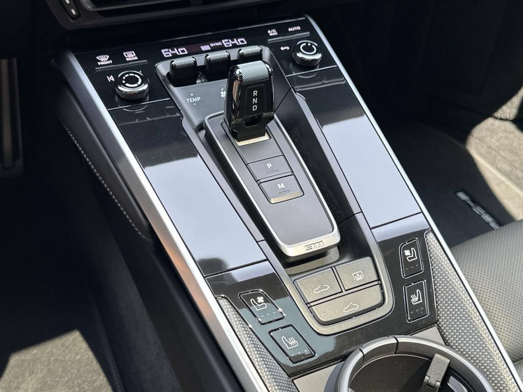Certified 2025 Porsche 911 Turbo AWD/4WD image 28