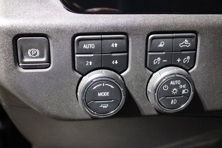 Used 2024 Chevrolet Silverado 2500 LTZ w/ LTZ Convenience Package image 42