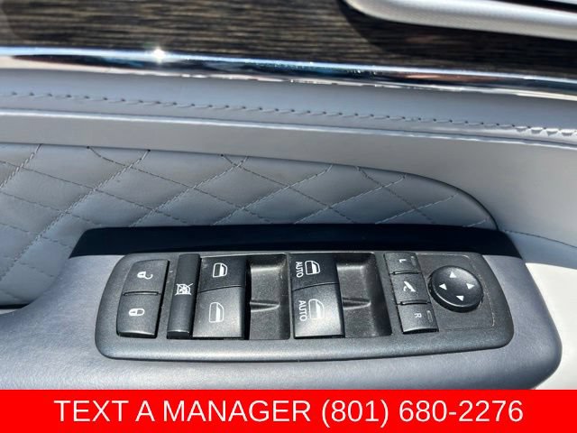 Used 2018 Jeep Grand Cherokee Summit AWD/4WD image 15