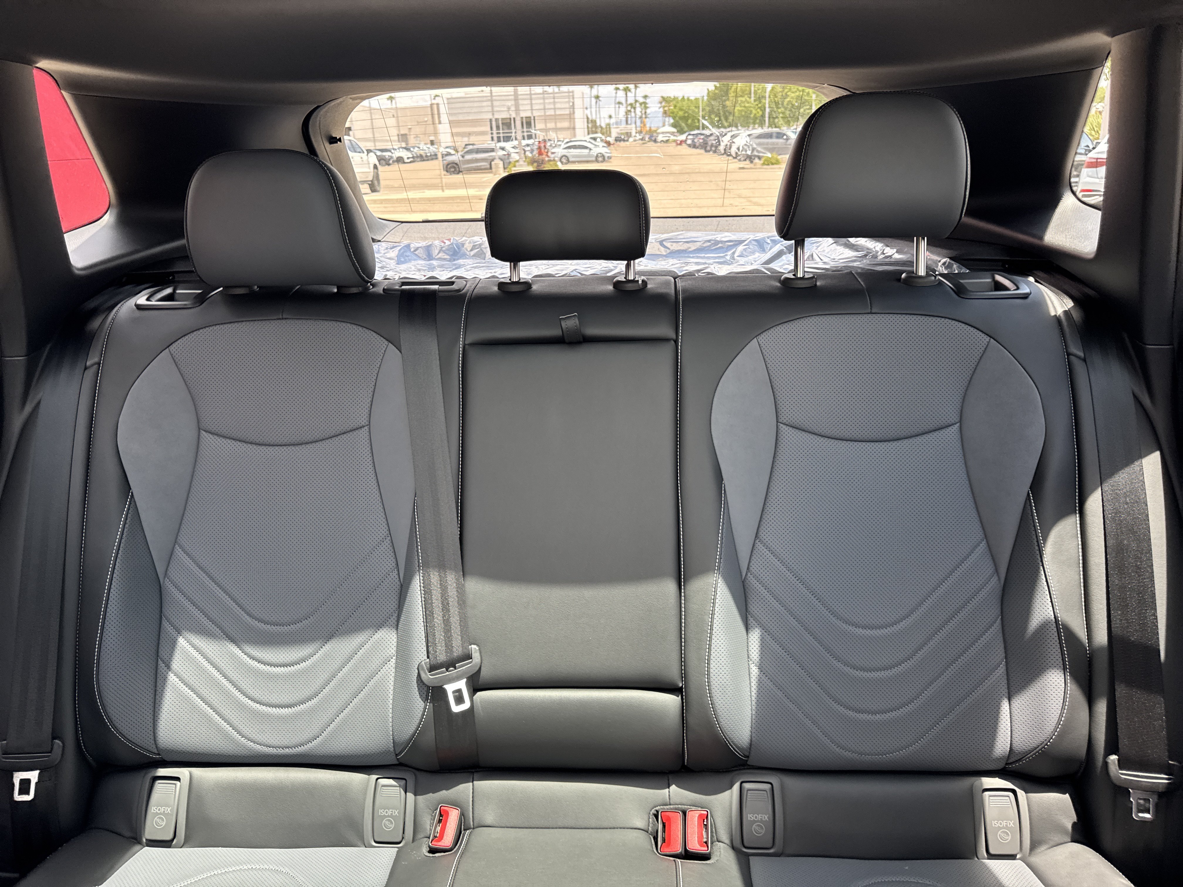 New 2026 Volkswagen Tiguan SE R-Line FWD image 17