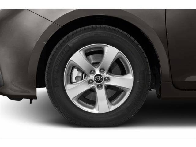Used 2019 Toyota Sienna XLE w/ XLE Navigation Package AWD/4WD image 14