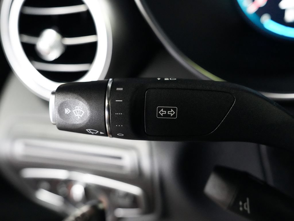 Used 2021 Mercedes-Benz GLC 63 AMG S image 20