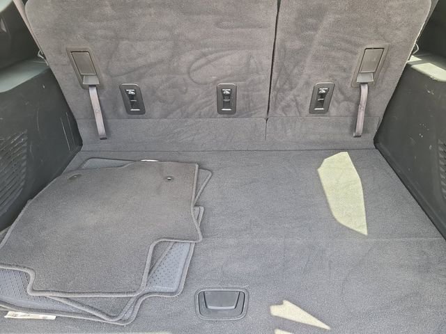 Used 2024 Chevrolet Suburban LT AWD/4WD image 5