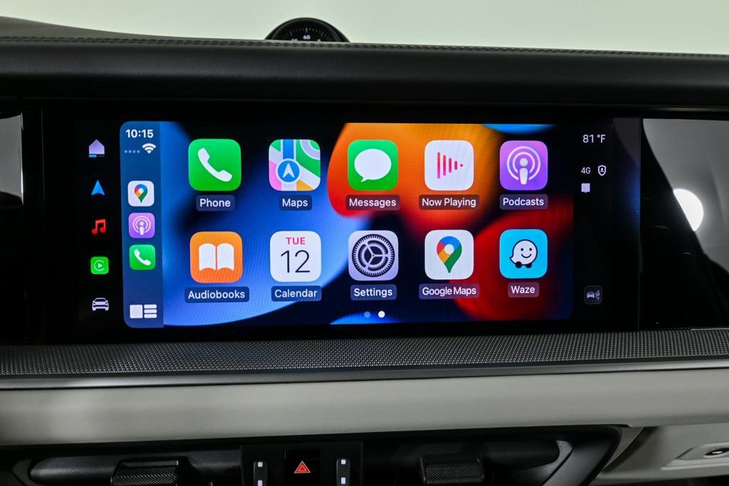 Certified 2025 Porsche Cayenne Coupe image 16