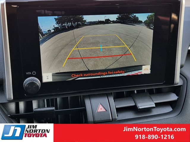 Used 2025 Toyota RAV4 XLE w/ Convenience Package FWD image 20