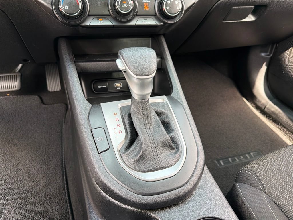 Certified 2024 Kia Forte LXS FWD image 14