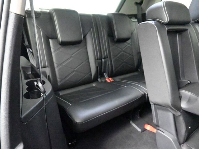 Used 2025 Volkswagen Atlas SE AWD/4WD image 20