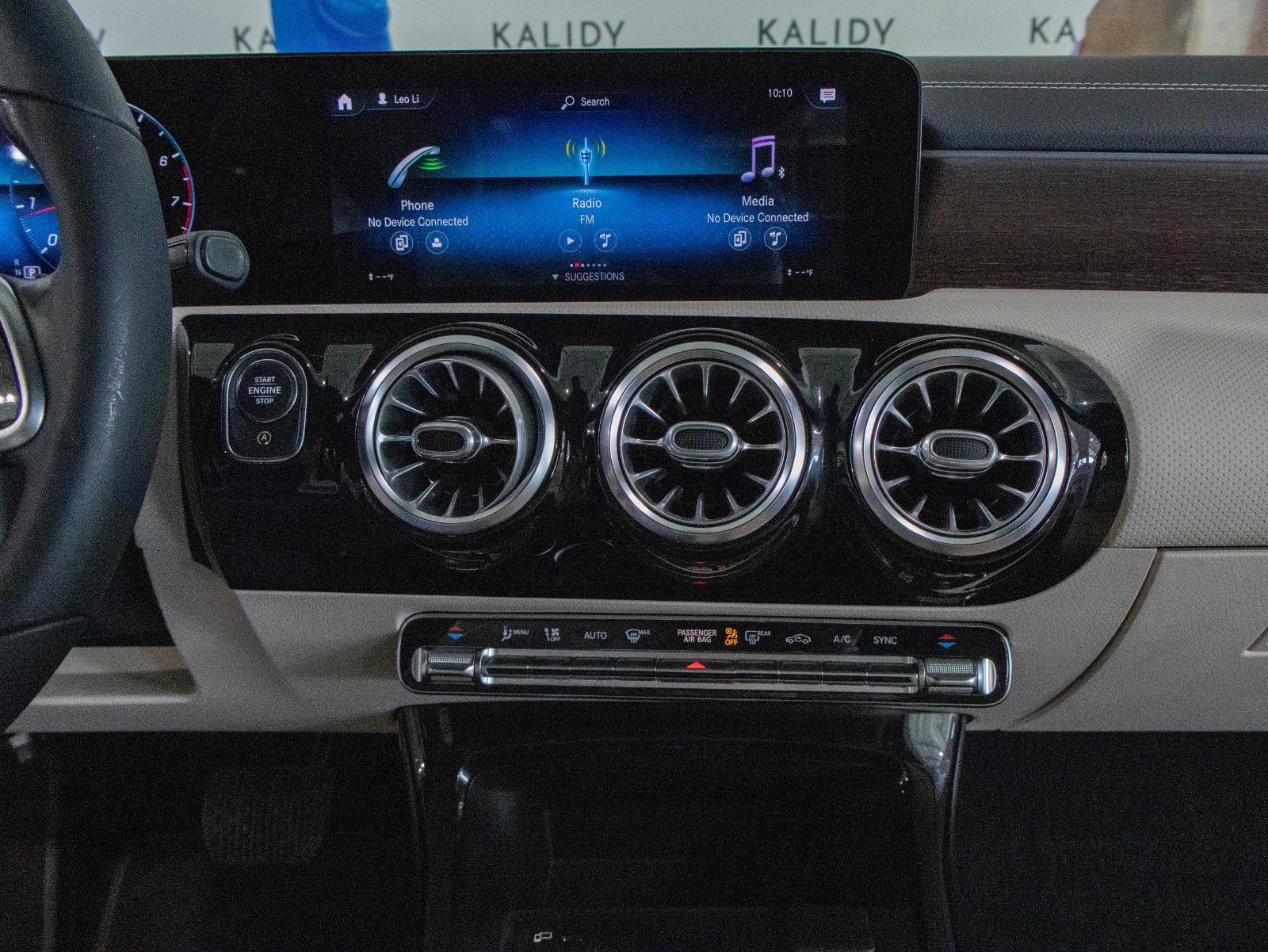 Used 2021 Mercedes-Benz CLA 250 4MATIC w/ Premium Package image 4