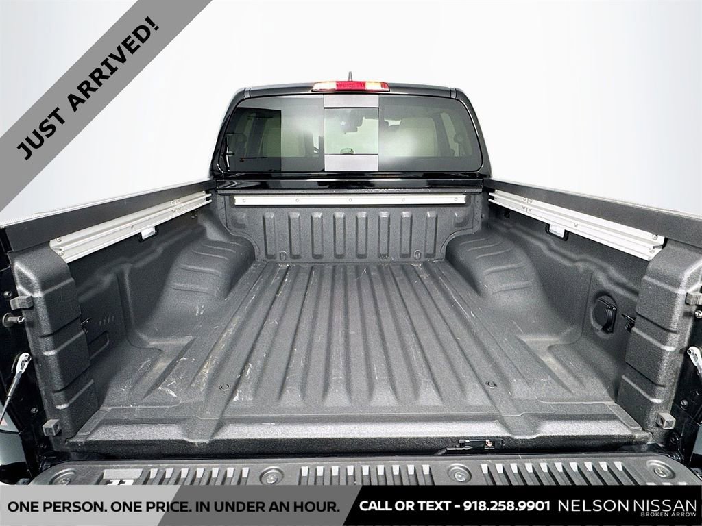 Certified 2025 Nissan Frontier SV w/ SV Convenience Package image 25