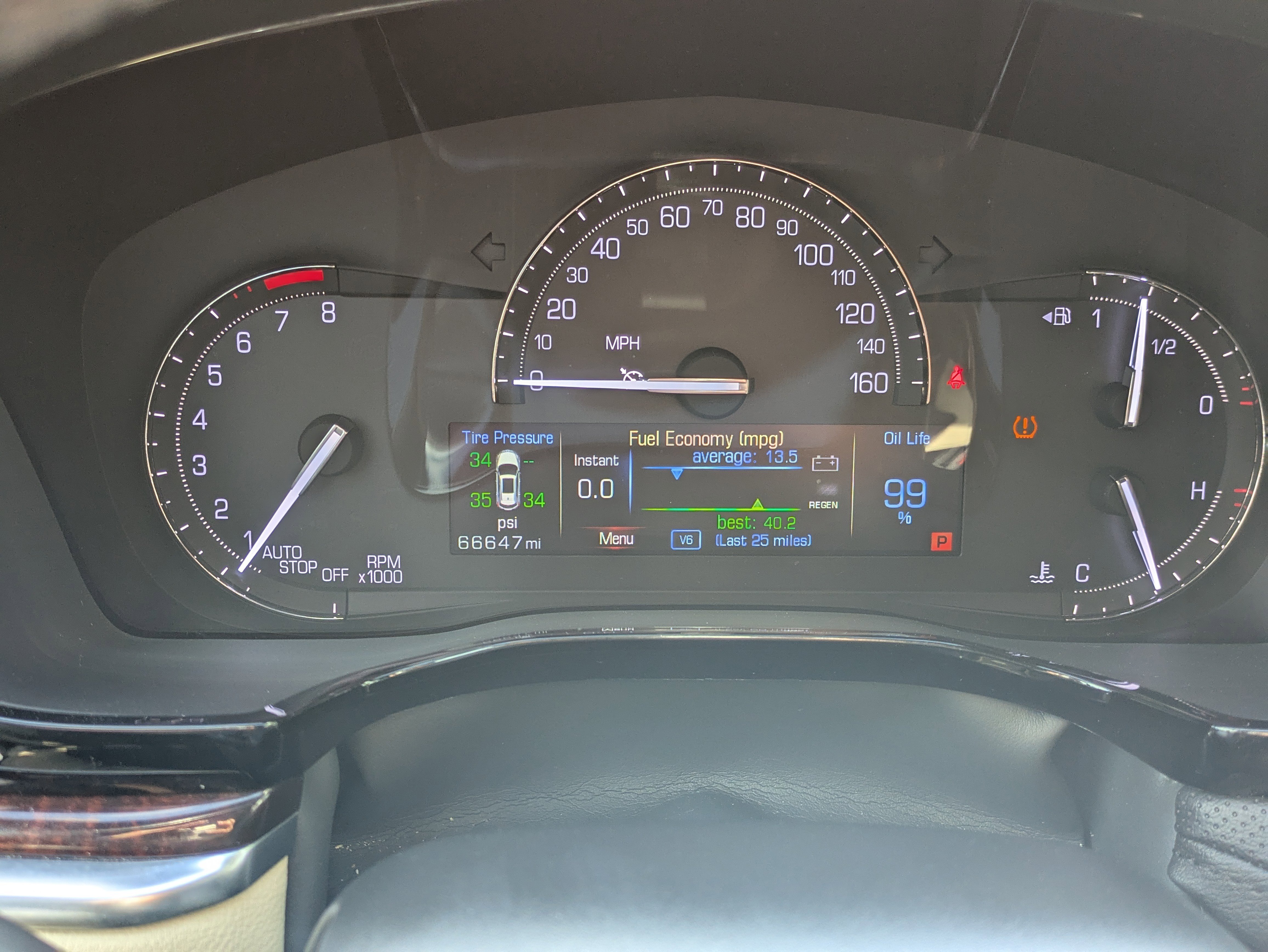 Used 2017 Cadillac XT5 Luxury w/ Driver Awareness Package image 46