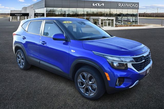 Used 2024 Kia Seltos LX image 9