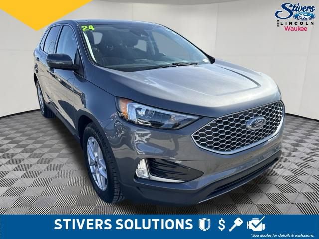 Certified 2024 Ford Edge SEL w/ Convenience Package image 3
