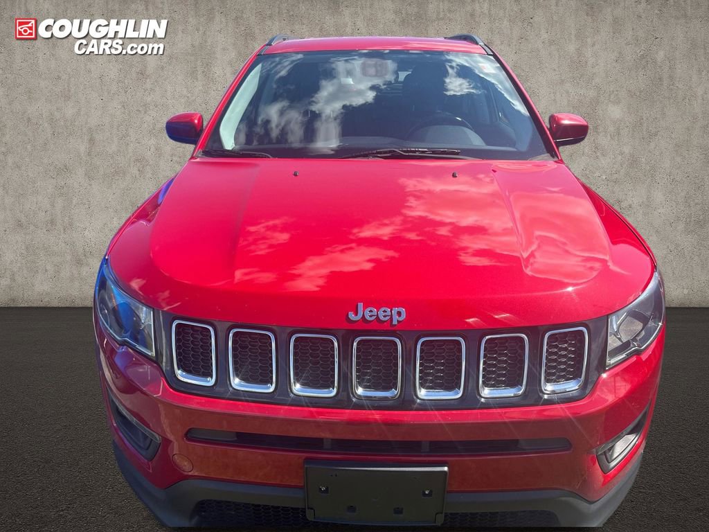 Used 2018 Jeep Compass Latitude w/ Popular Equipment Group FWD image 6