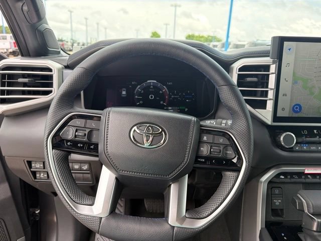 Used 2024 Toyota Sequoia Platinum AWD/4WD image 28