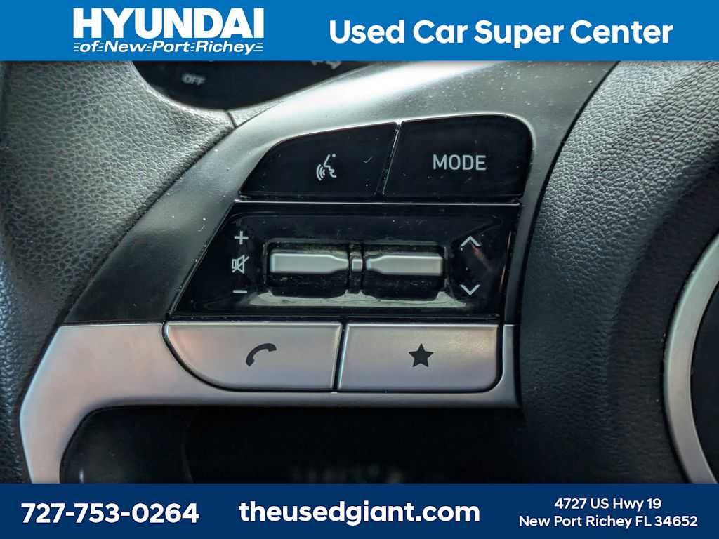 Used 2022 Hyundai Santa Cruz SEL w/ Activity Package FWD image 27