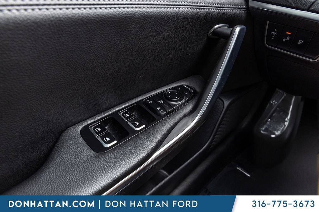 Used 2020 Kia Stinger GT AWD/4WD image 11