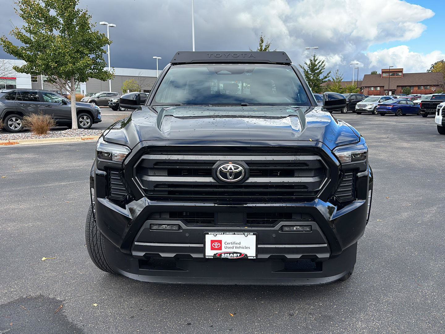 Used 2024 Toyota Tacoma SR5 AWD/4WD image 6