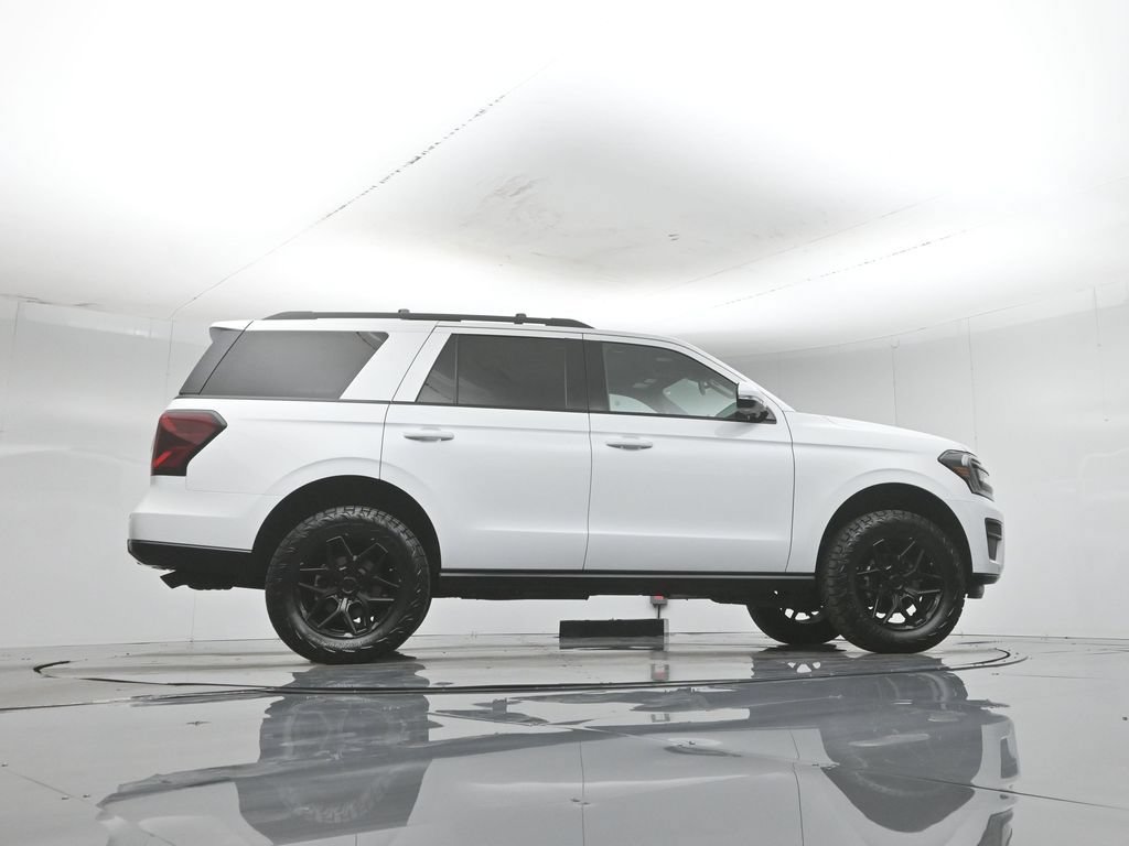 Used 2024 Ford Expedition Limited AWD/4WD image 56