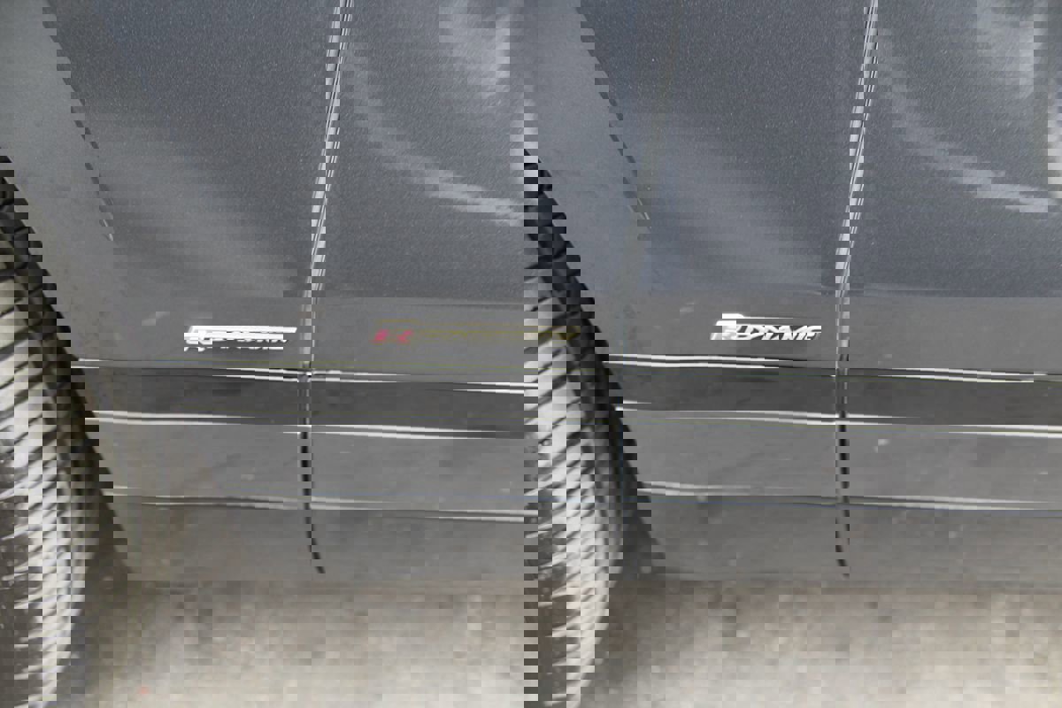 Used 2021 Land Rover Range Rover Velar R-Dynamic S image 13