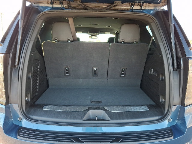 Used 2025 Chevrolet Tahoe Premier AWD/4WD image 28