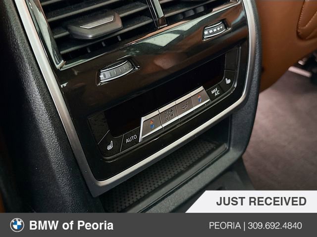 Used 2024 BMW X7 M60i w/ Executive Package image 27