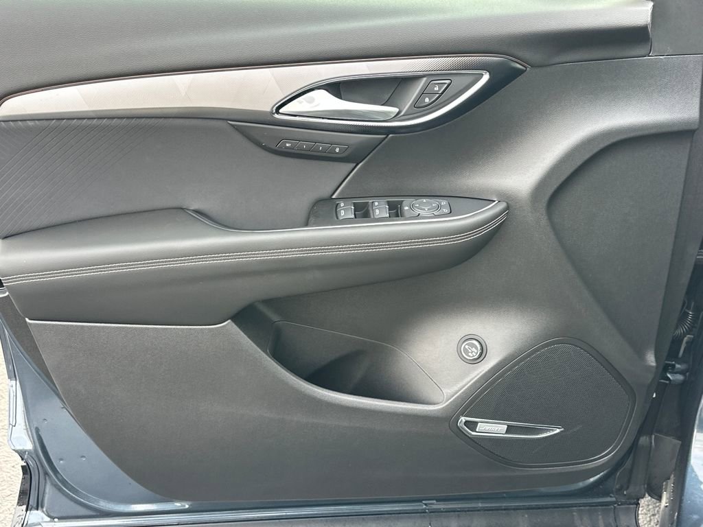 New 2026 Buick Envision Sport Touring image 13